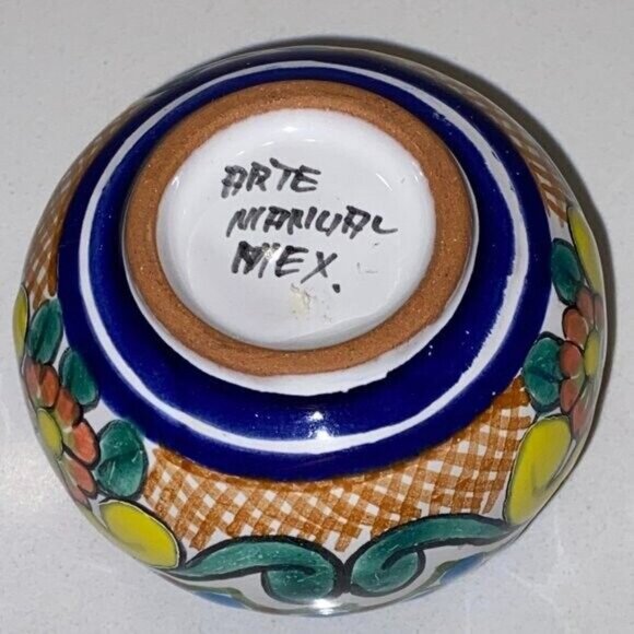 Small Trinket Dish Bowl with Lid Colourful Mexican Clay Glazed Pottery Signed - Picture 3 of 5